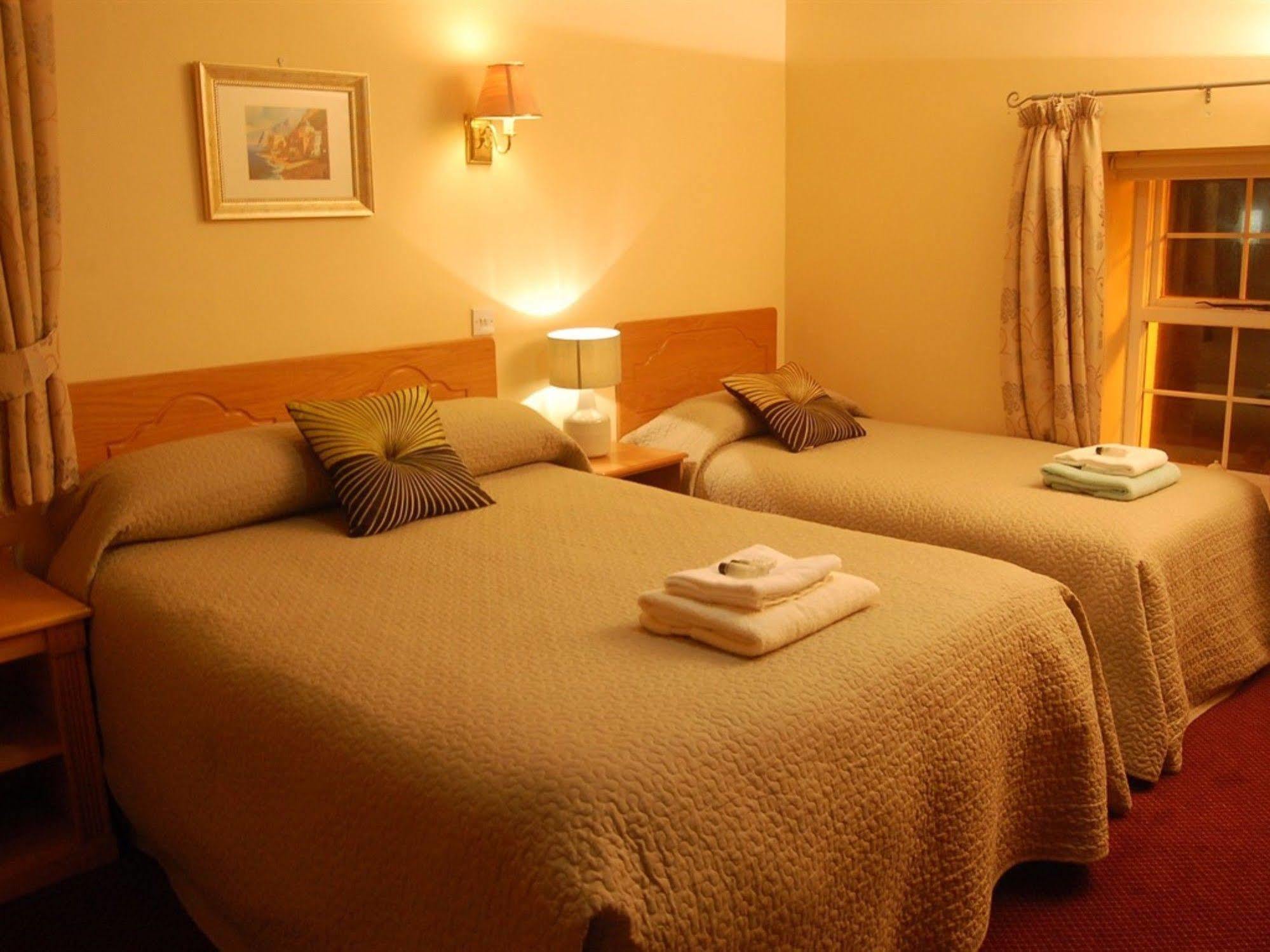 The Mountain Inn Coolaney Exteriér fotografie